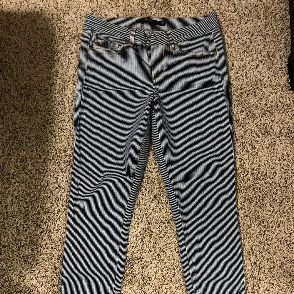 Striped skinny jeans